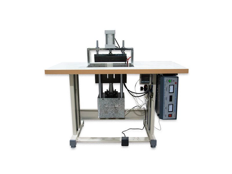 超聲波大幅寬點焊機